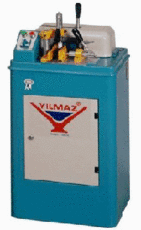 YILMAZ-KМ 210 Станок для обработки торцов импоста, с механическими прижимами и подачей фрезы, 1-ножевой